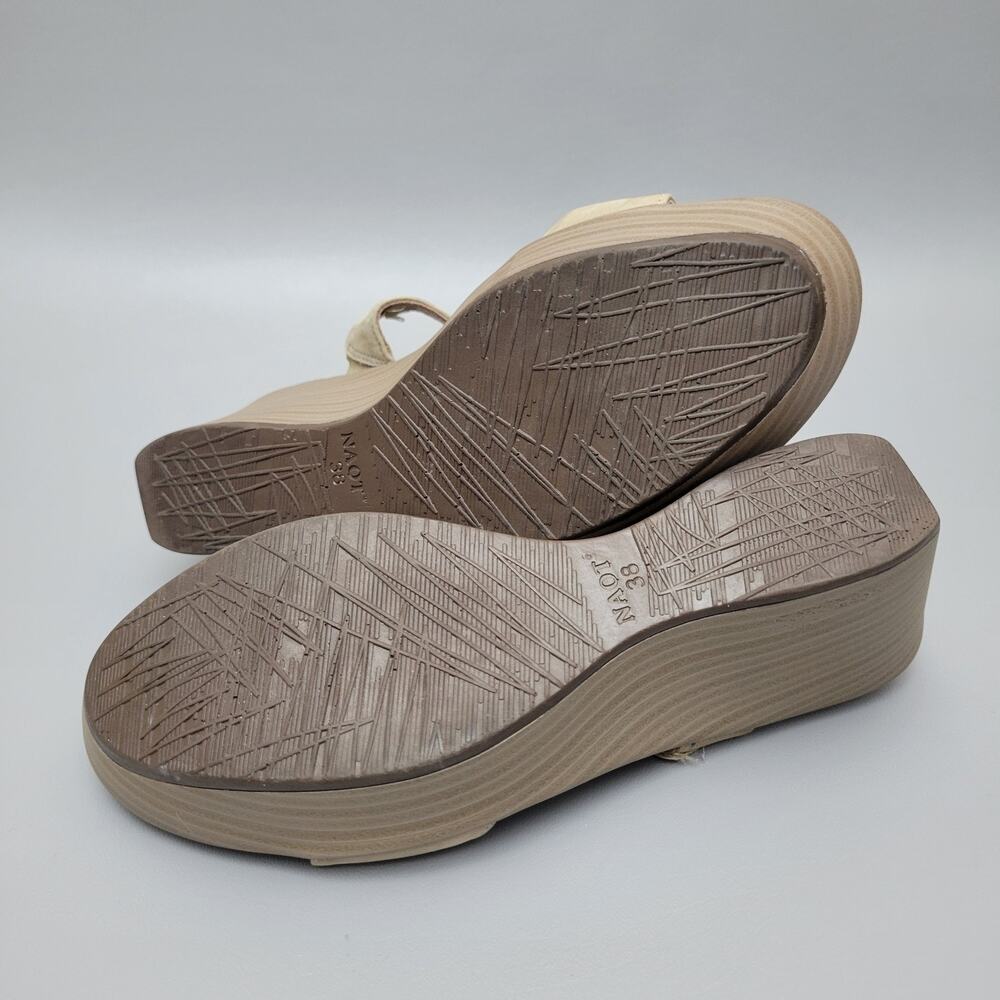 Naot Womens Medallion T Strap Leather Slip On Wedge Sandals Gold Size 38/7.5 - Picture 7 of 8